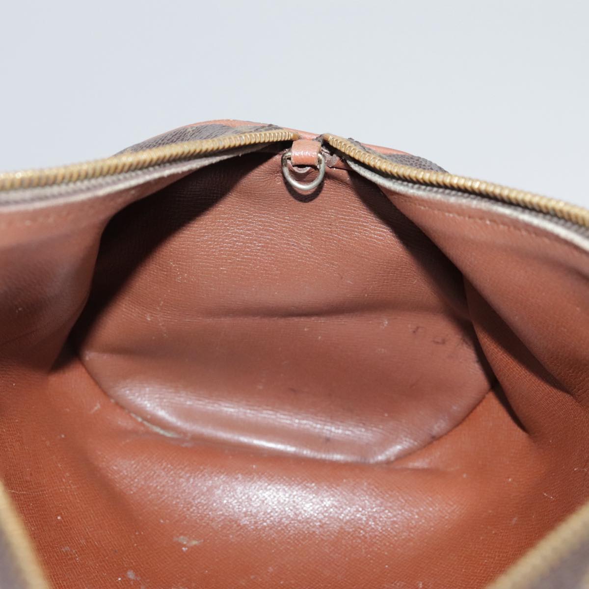Monogram Papillon 30 -käsilaukku