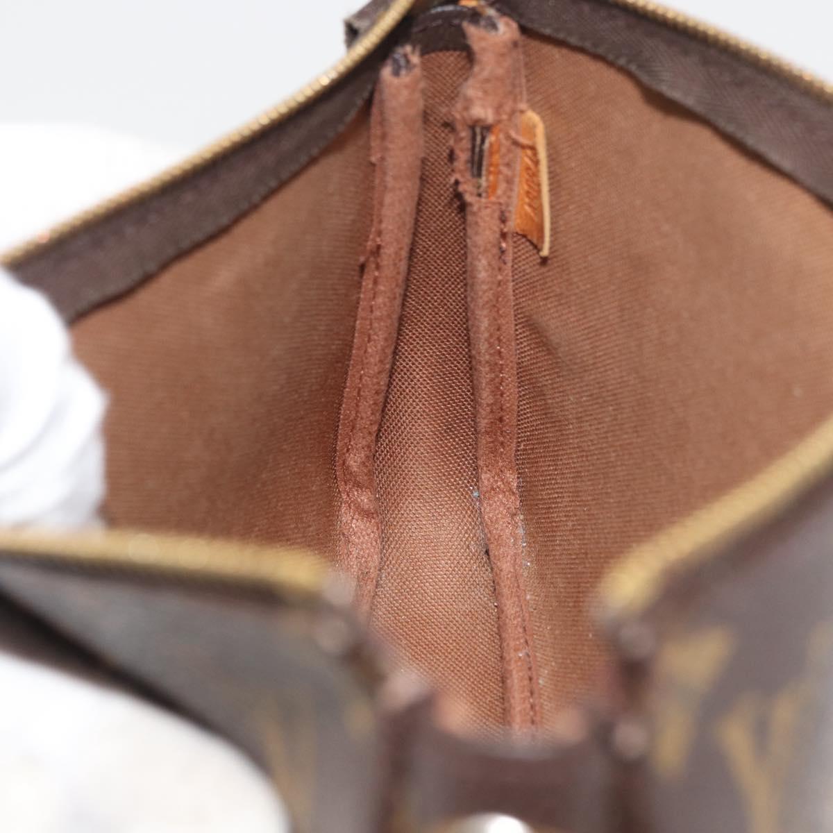 Monogram Pochette Accessoires Pouch