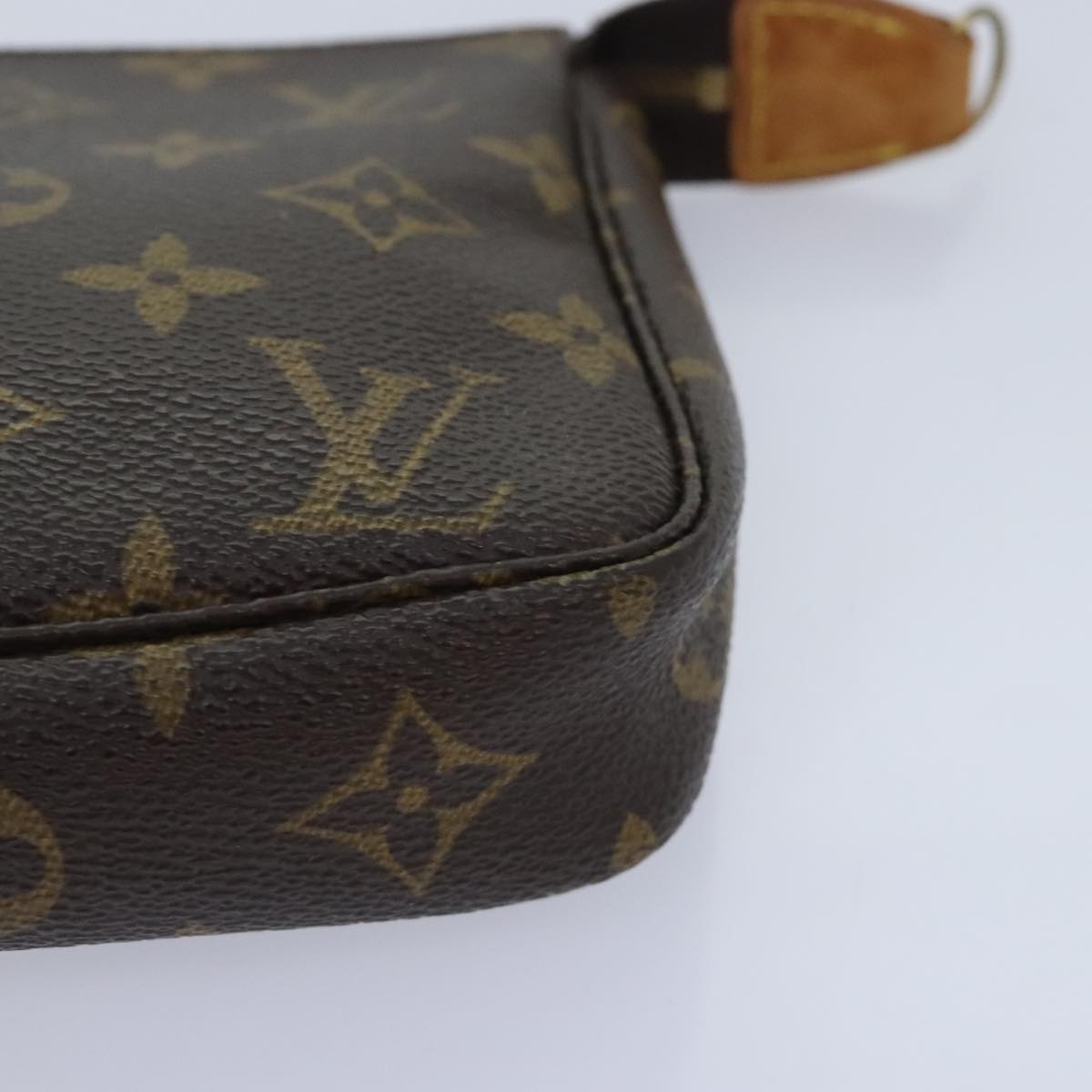 Monogram Pochette Accessoires Pouch