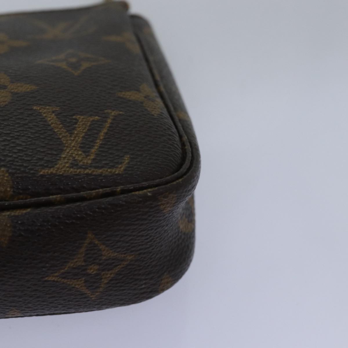 Monogram Pochette Accessories Pouch