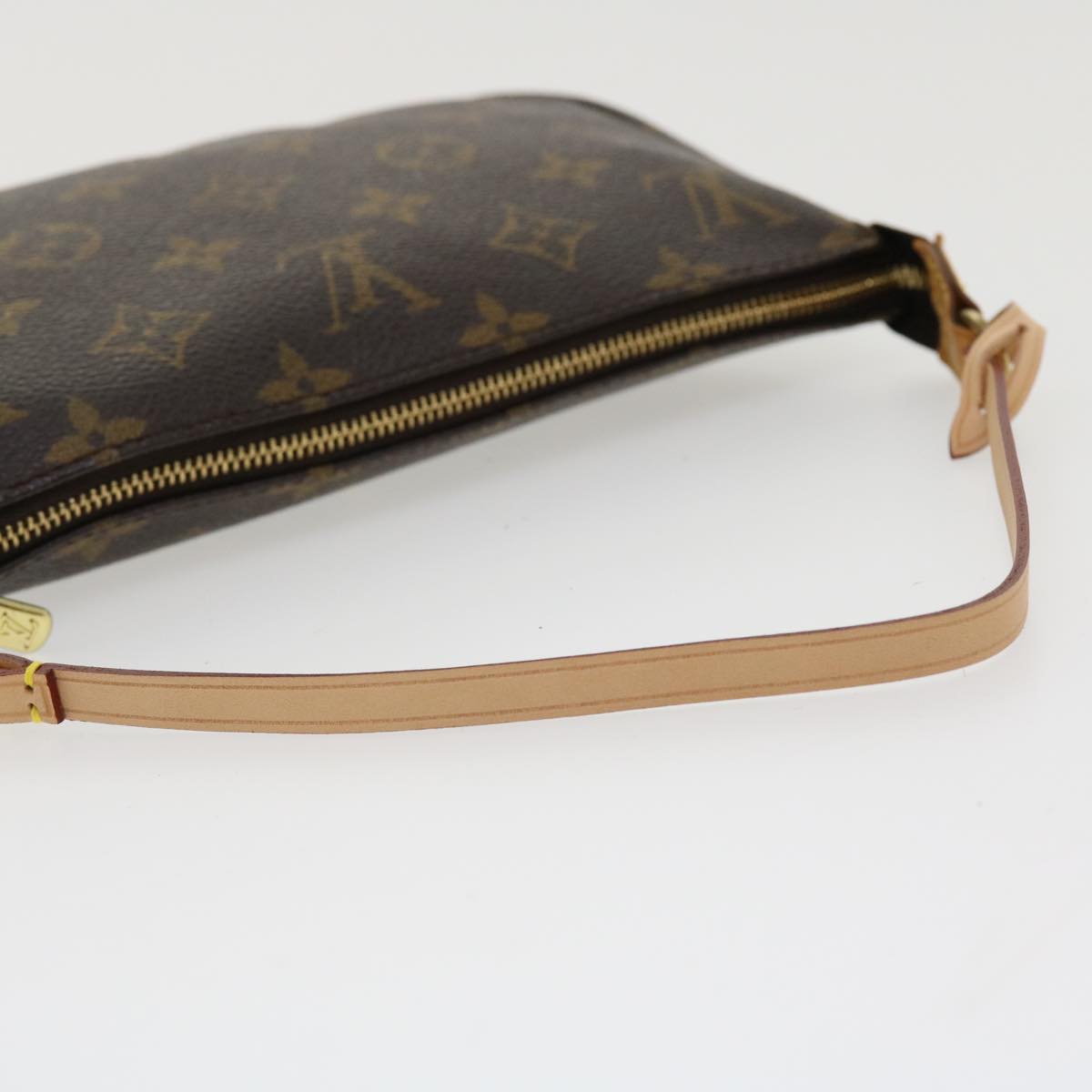 Handla Louis Vuitton Monogram Pochette Accessoires Pouch online | Smidigt och enkelt på nätet - Merchsweden |
