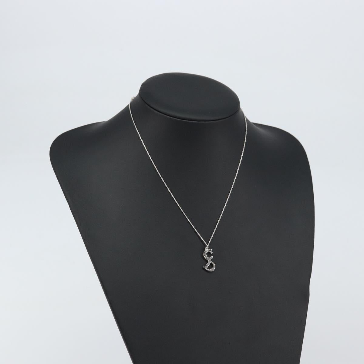 Necklace metal Silver tone