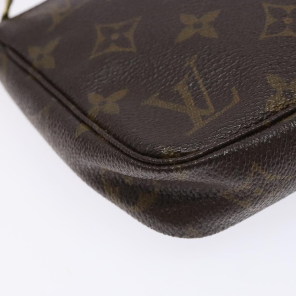 Monogram Pochette Accessoires Pouch
