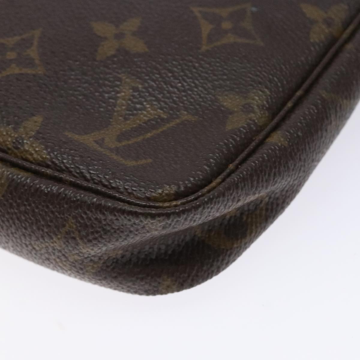 Monogram Pochette Accessoires Pouch
