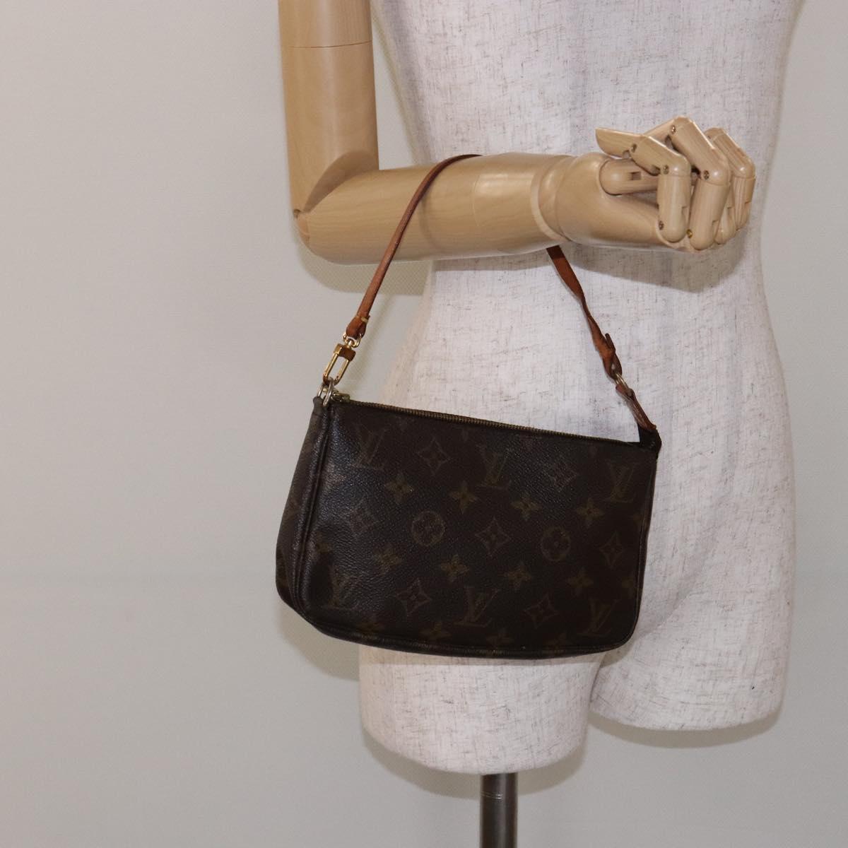 Monogram Pochette Accessoires Pouch