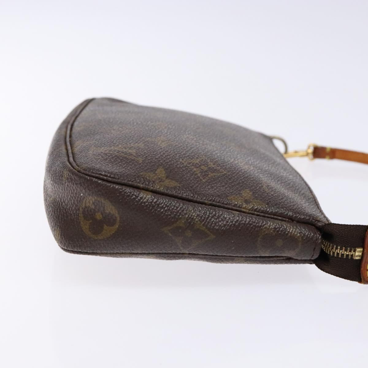 Monogram Pochette Accessoires Pouch