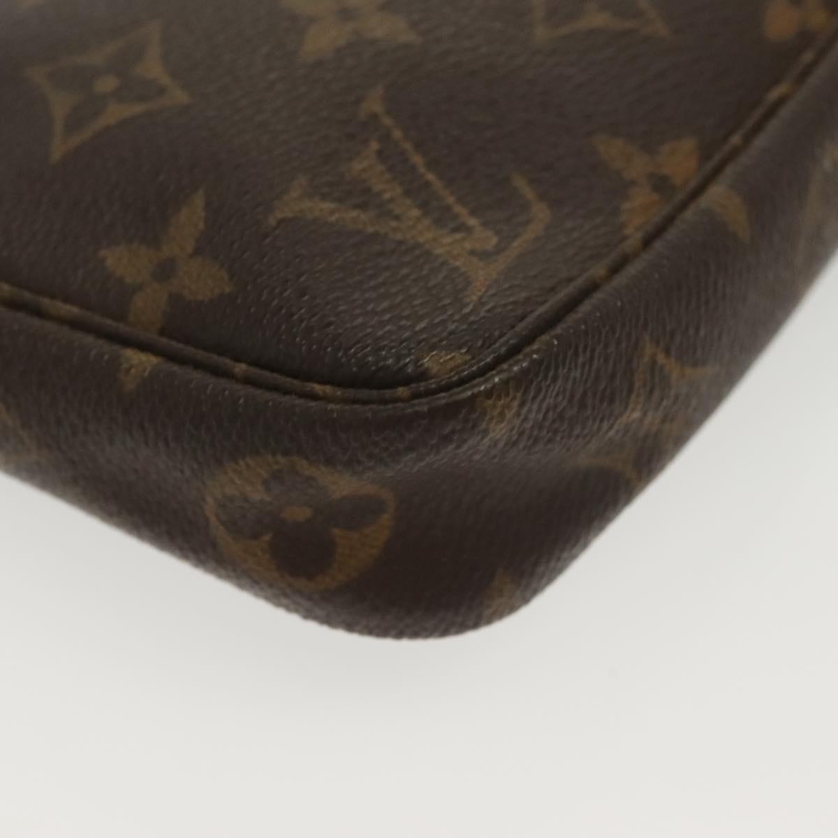 Monogram Pochette Accessoires Pouch