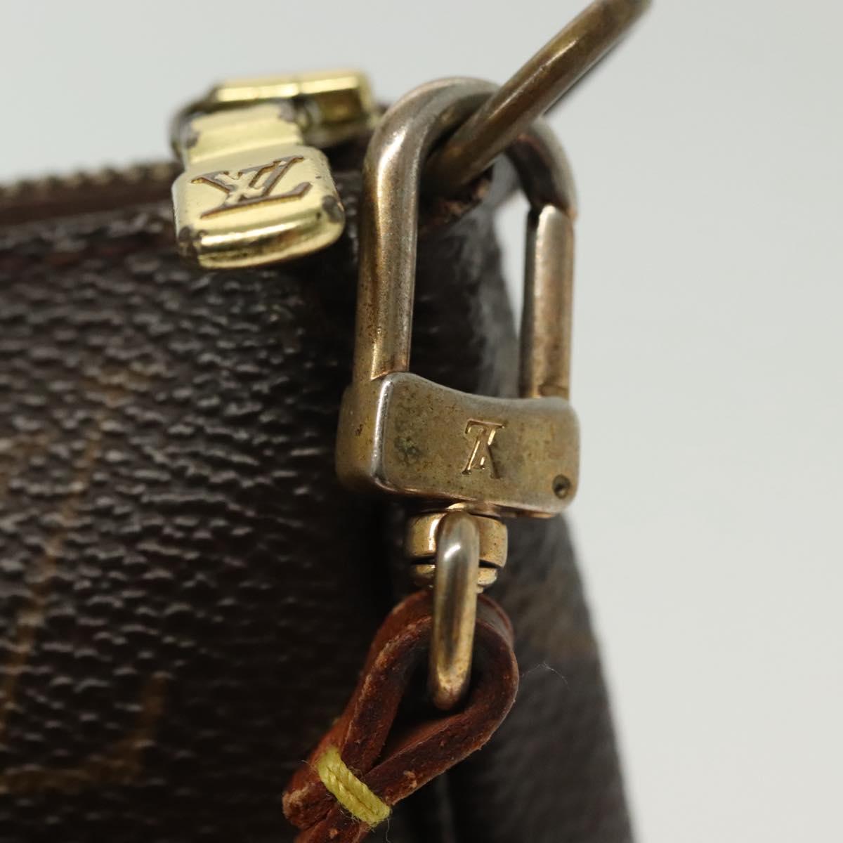 Monogram Pochette Accessoires Pouch