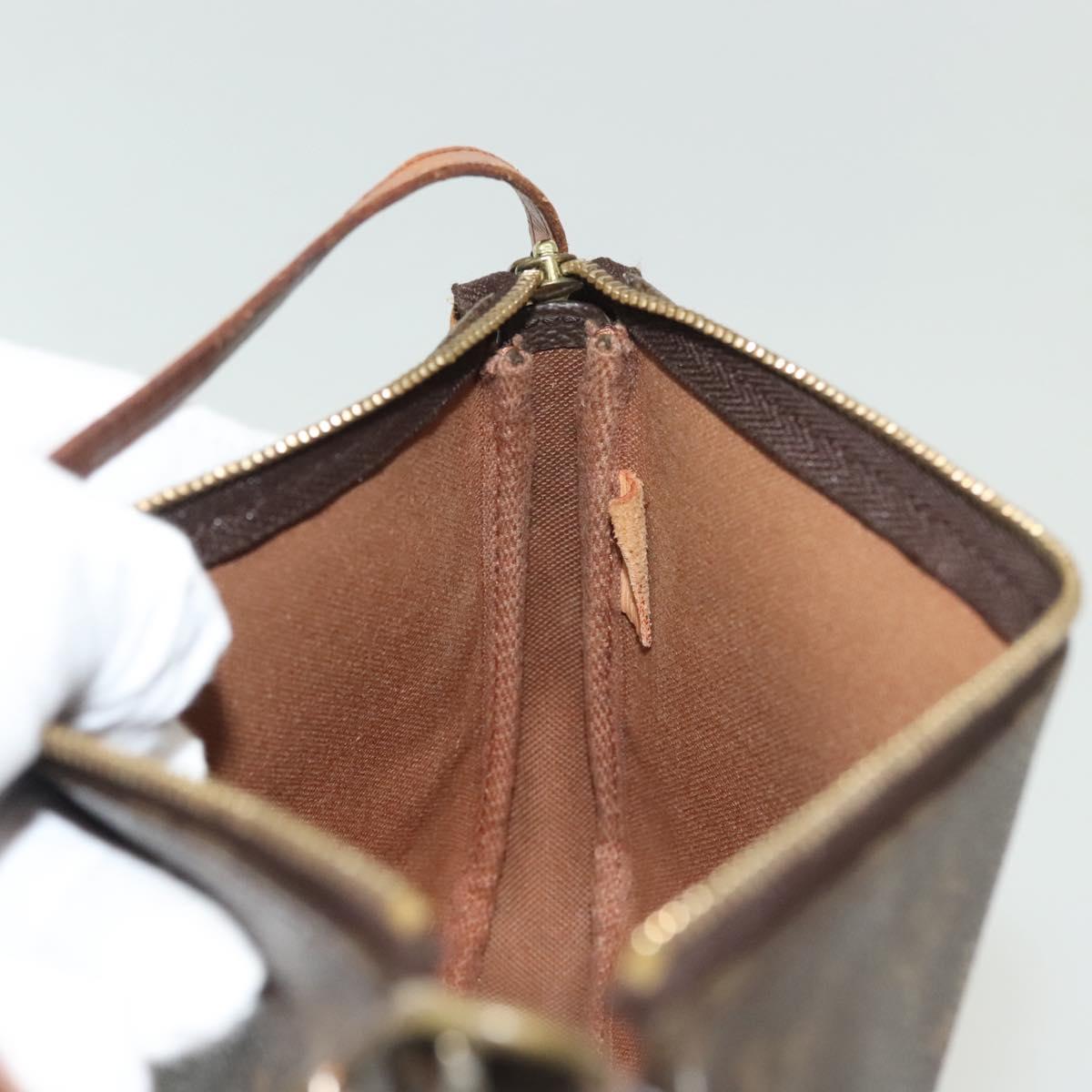 Monogram Pochette Accessoires Pouch