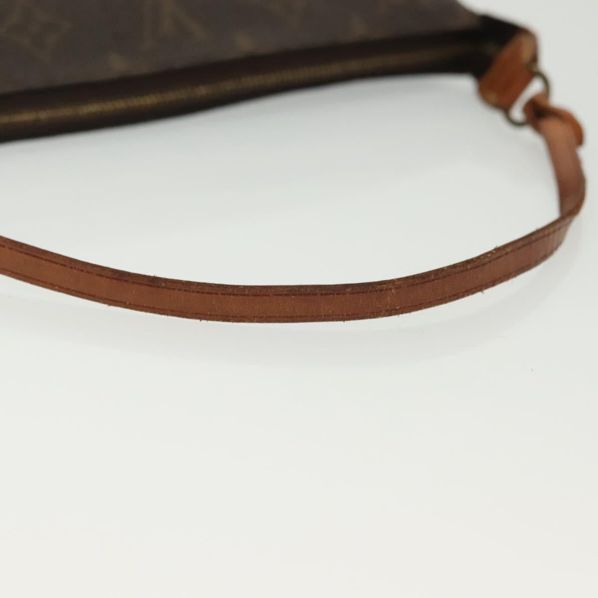Monogram Pochette Accessoires Pouch
