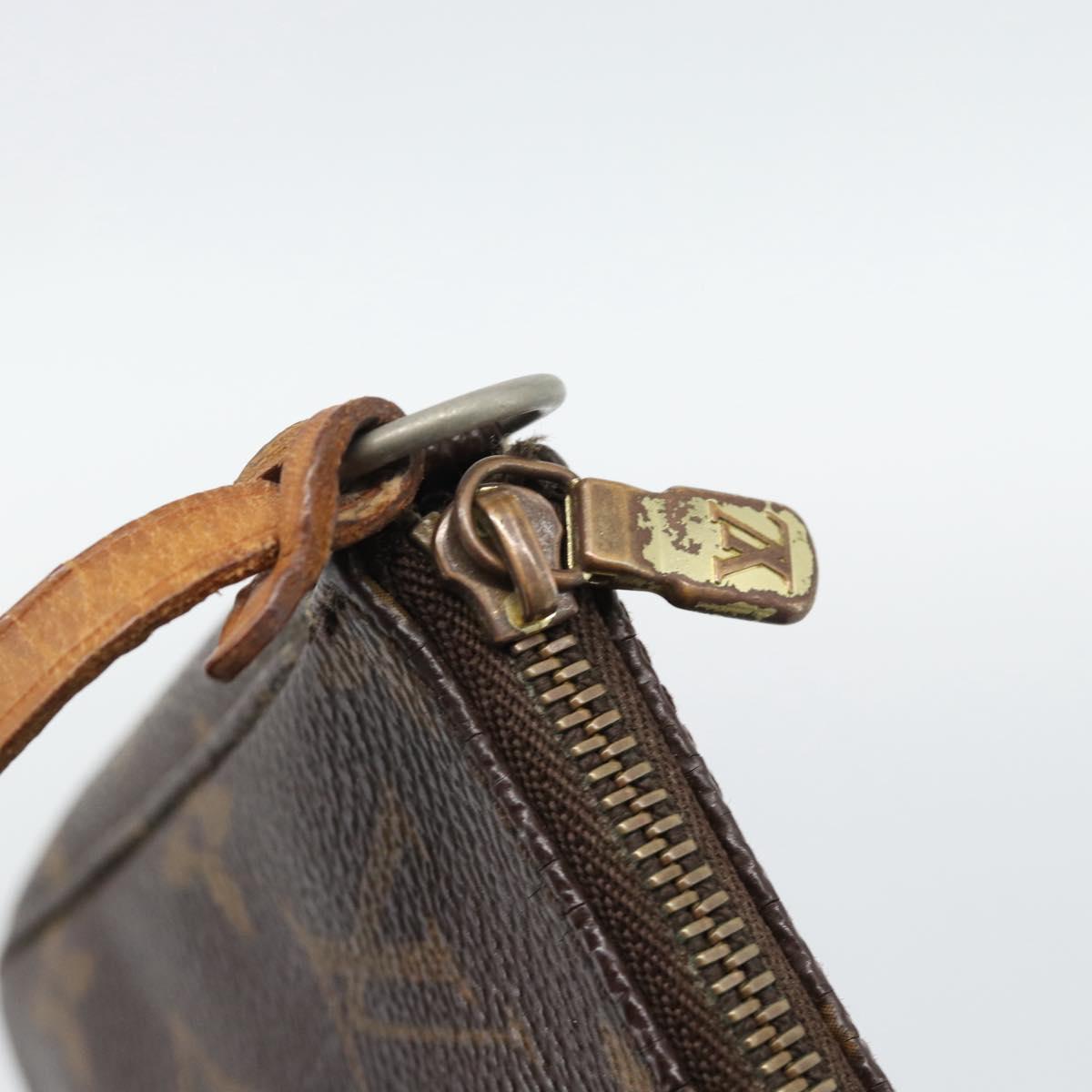 Monogram Pochette Accessoires Pouch
