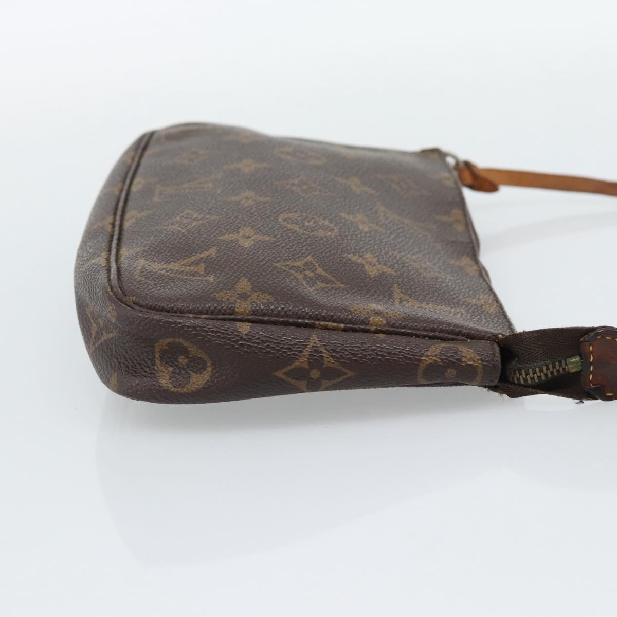 Monogram Pochette Accessoires Pouch