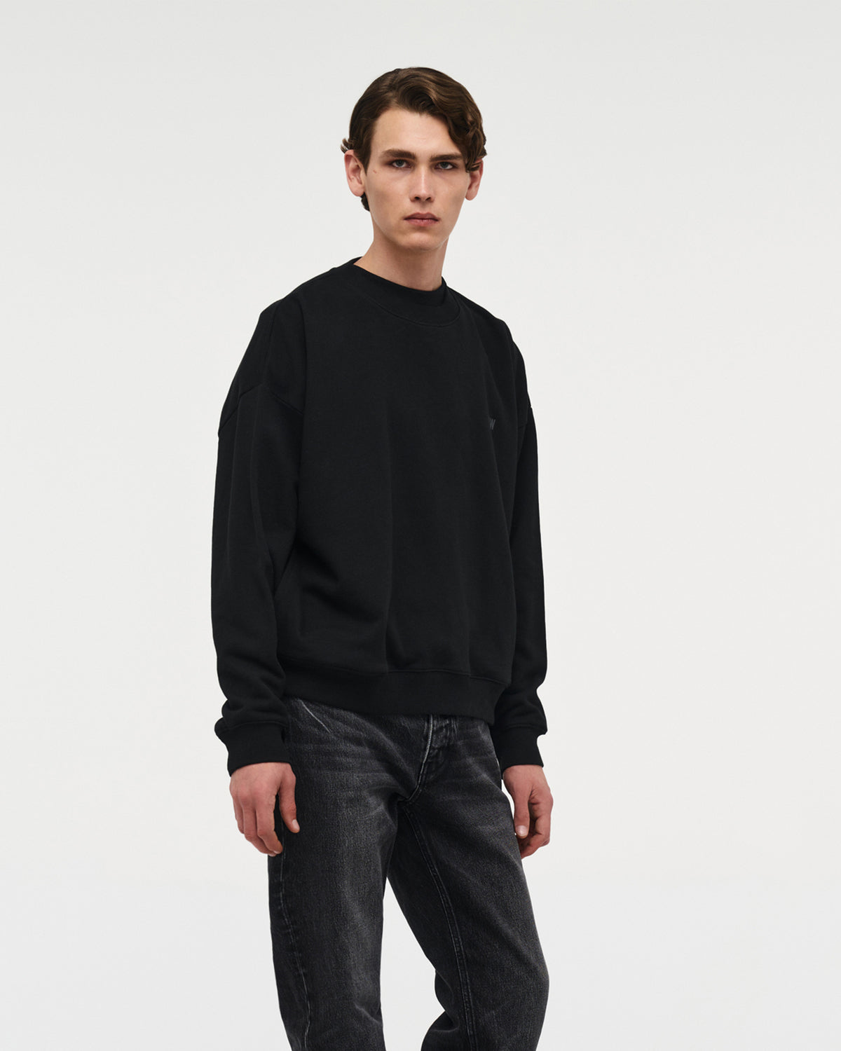 Wordmark Crewneck "Black"