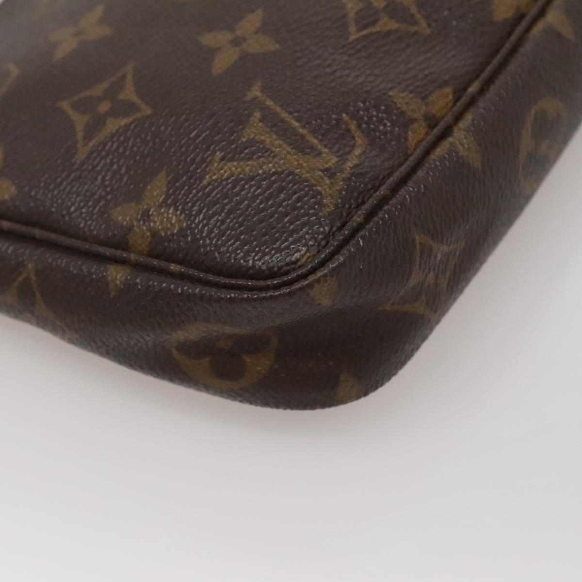 Monogram Pochette Accessoires Pouch