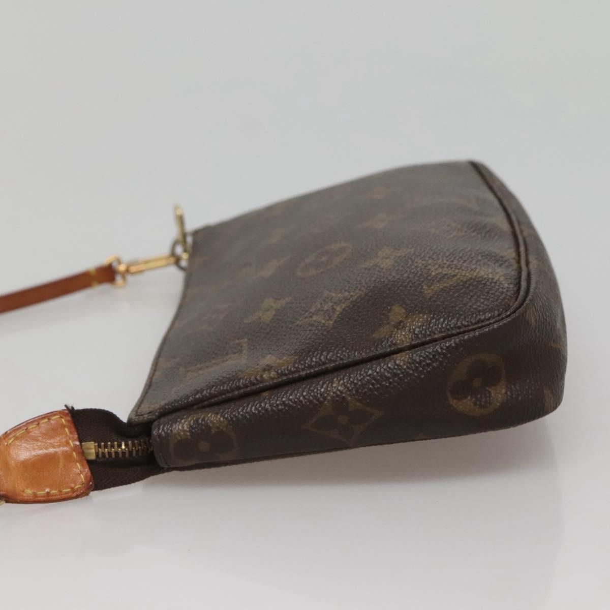 Monogram Pochette Accessoires Pouch
