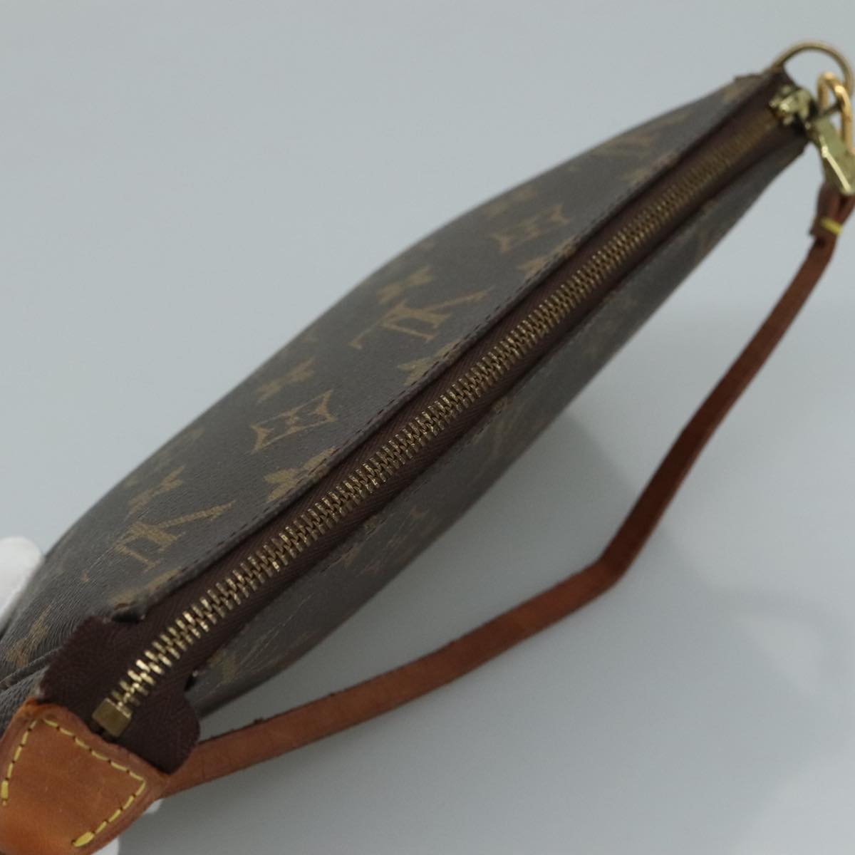 Monogram Pochette Accessoires Pouch