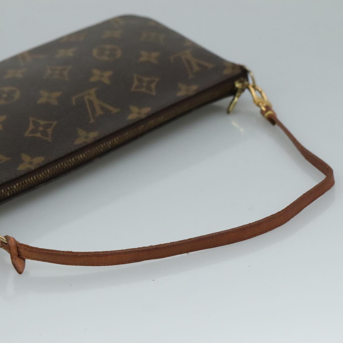 Monogram Pochette Accessoires Pouch