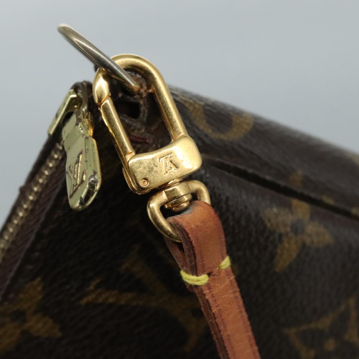 Monogram Pochette Accessoires Pouch