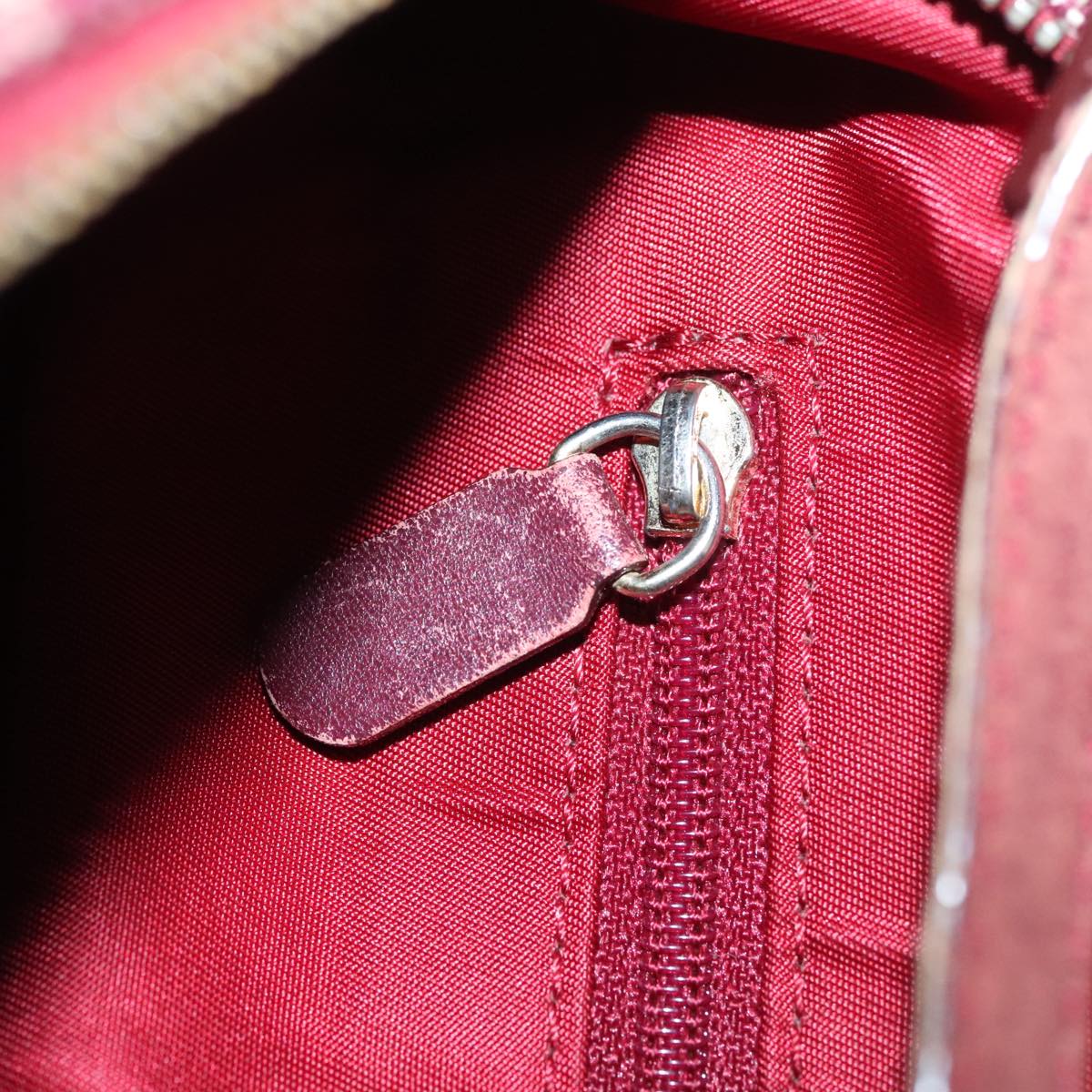 Trotter Canvas Hand Bag Red