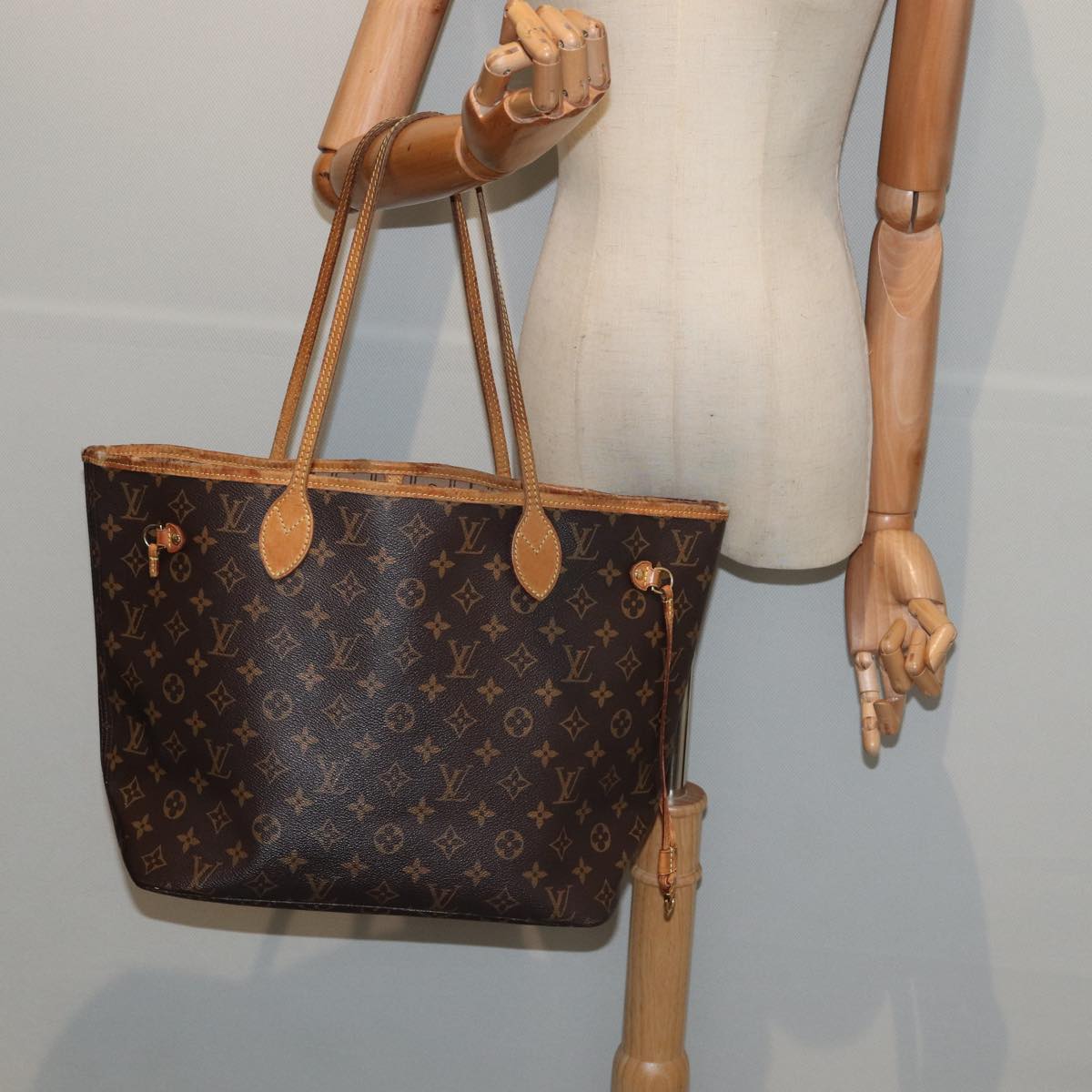 Monogram Neverfull MM Tote Bag