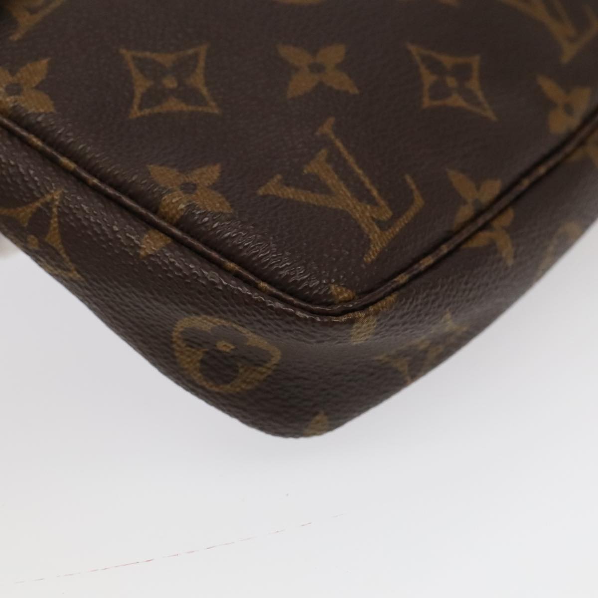 Monogram Pochette Accessoires Pouch