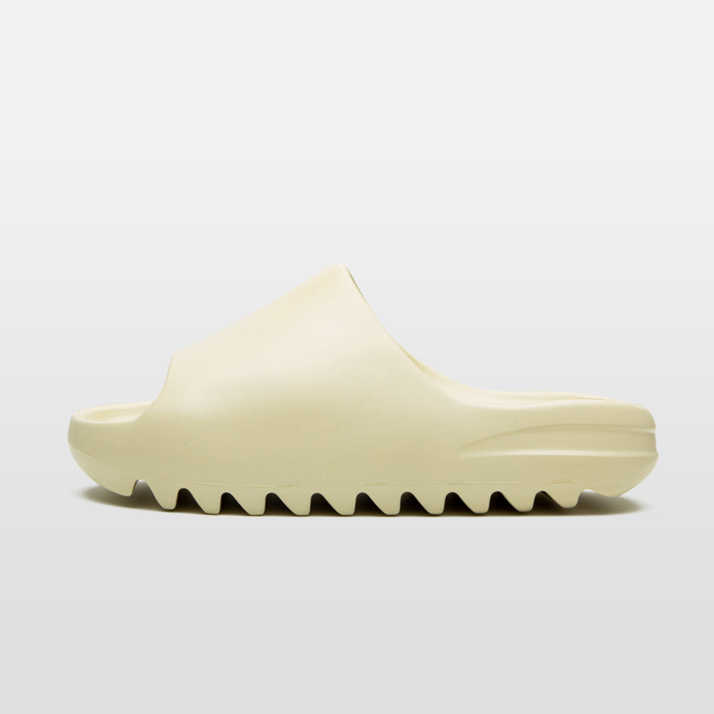 Adidas Yeezy Slide "Bone" - Yeezy Slide | Trendiga kläder & skor - Merchsweden |