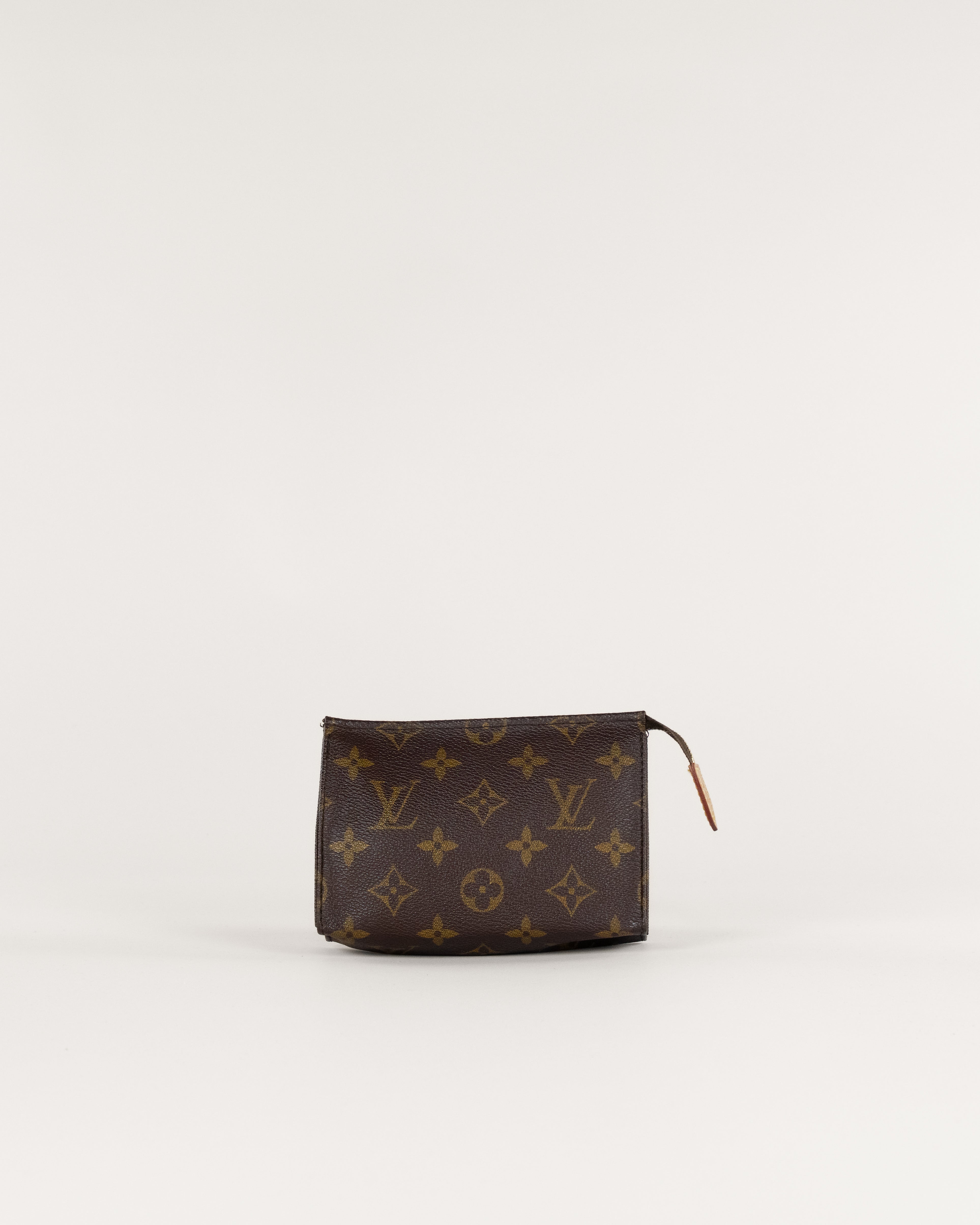 Monogram Poche Toilette 15 Pouch