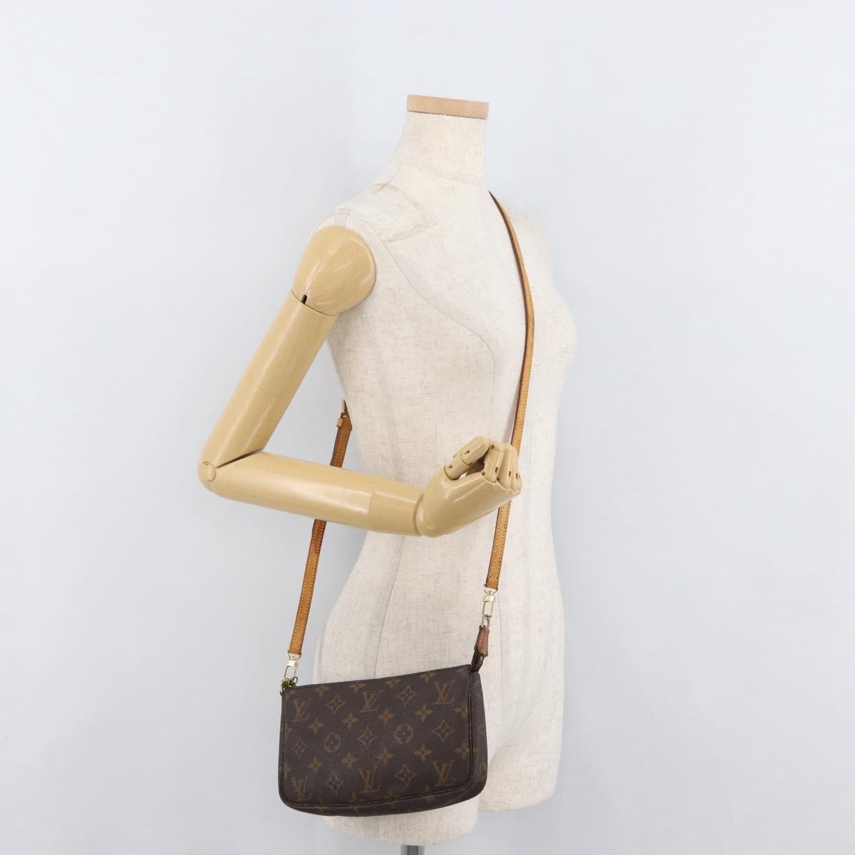 Monogram Pochette Accessoires Pouch