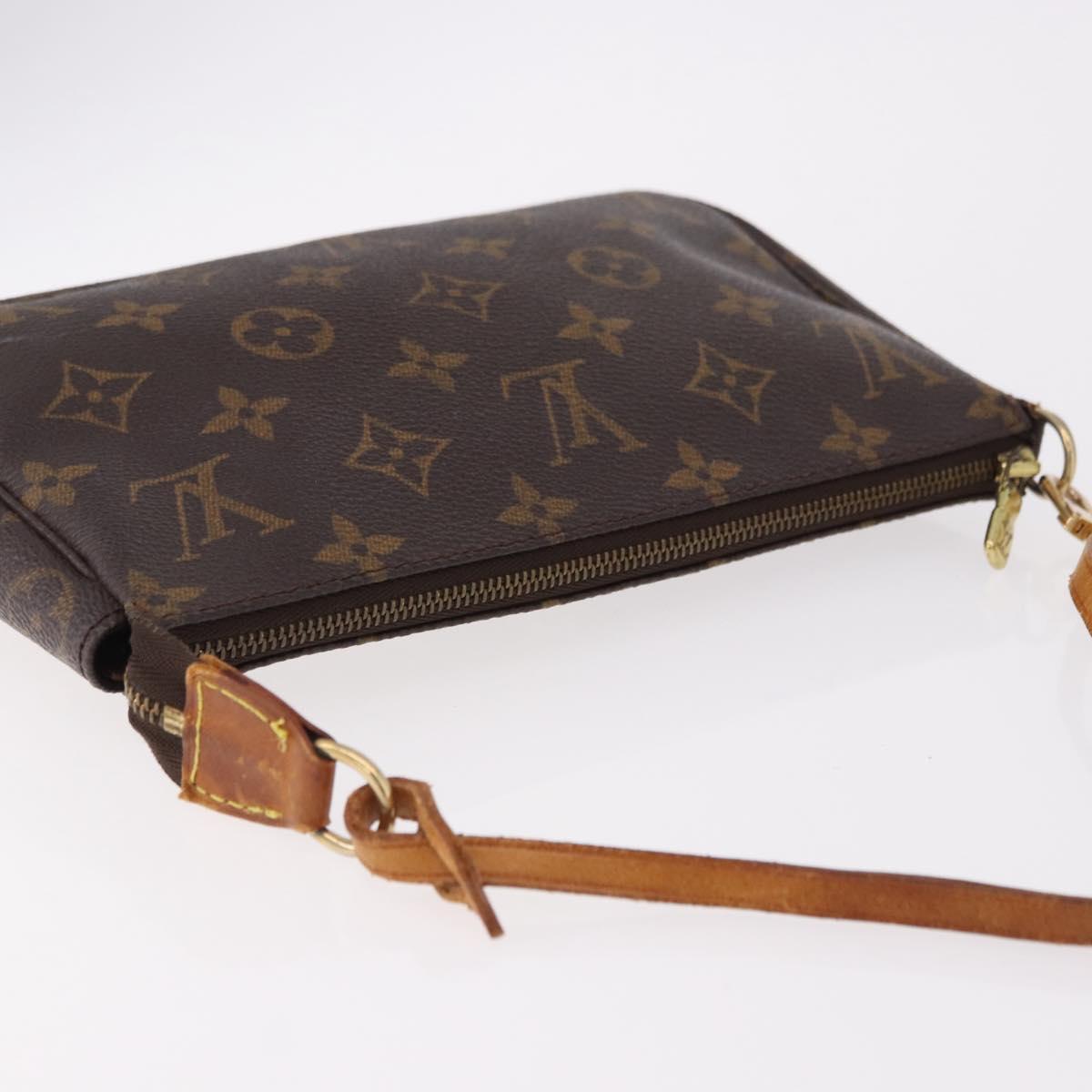 Monogram Pochette Accessoires Pouch