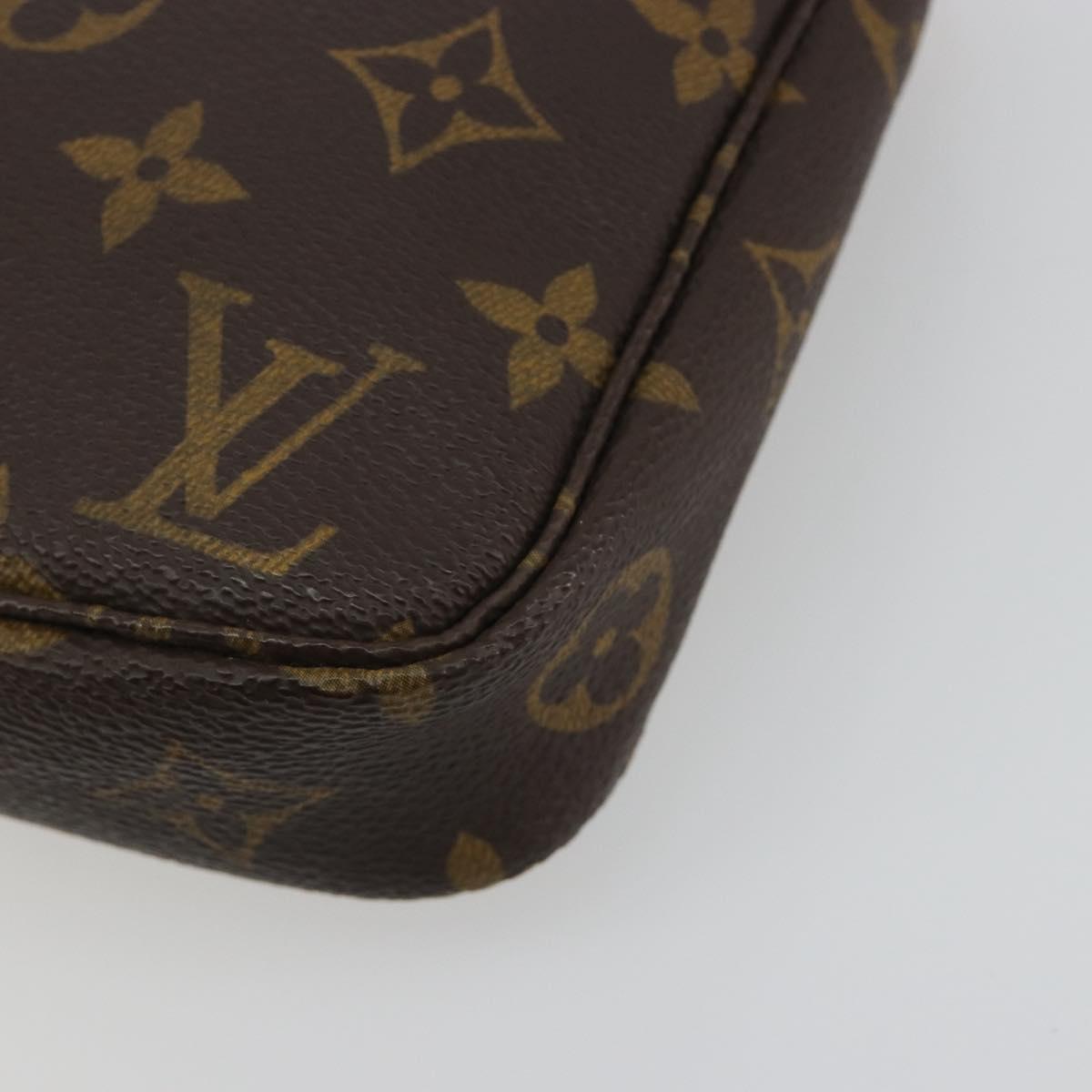 Monogram Pochette Accessoires Pouch