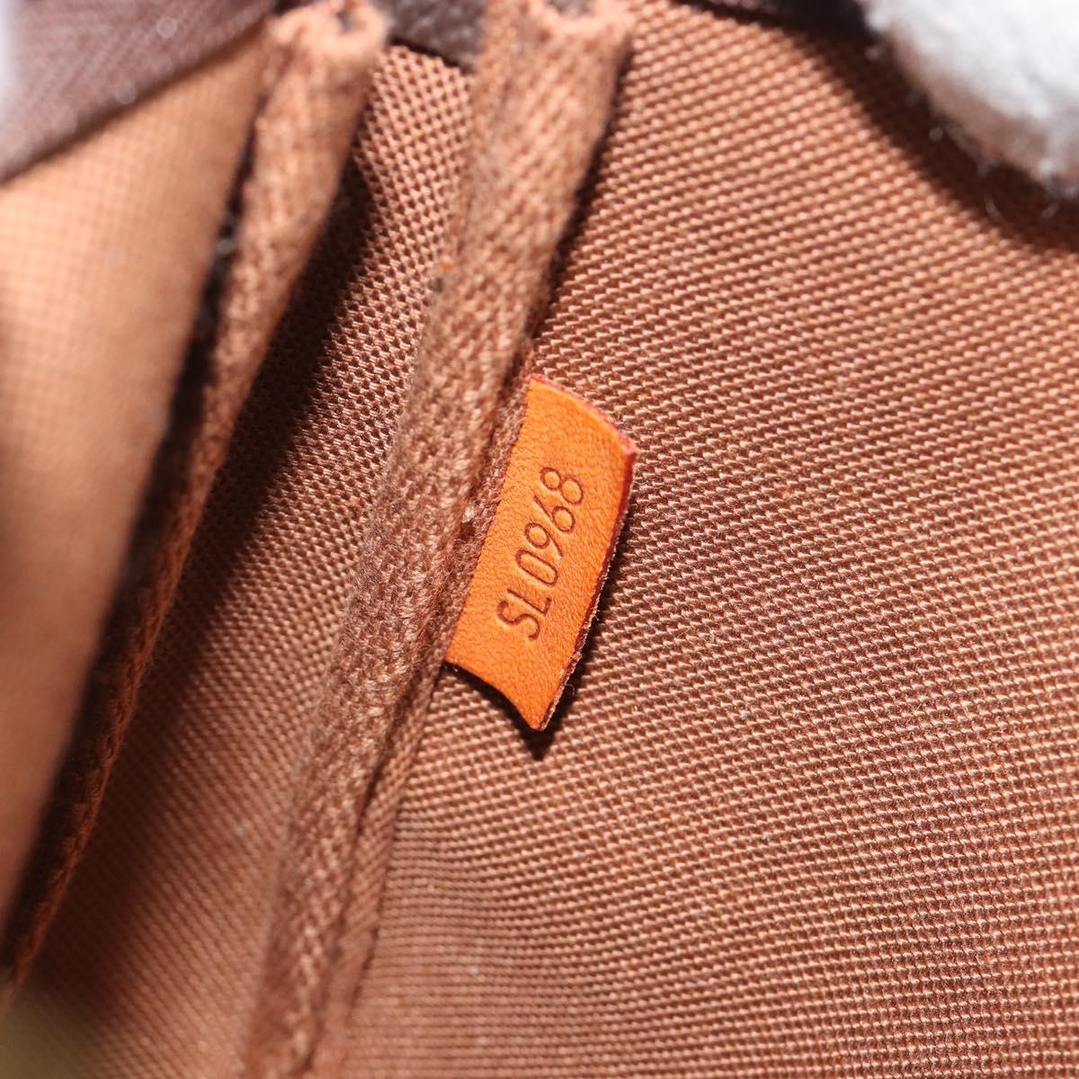 Monogram Pochette Accessoires Pouch