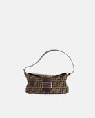 Handla Fendi Zucca Canvas Mamma Baguette Shoulder Bag online | Smidigt och enkelt på nätet - Merchsweden |