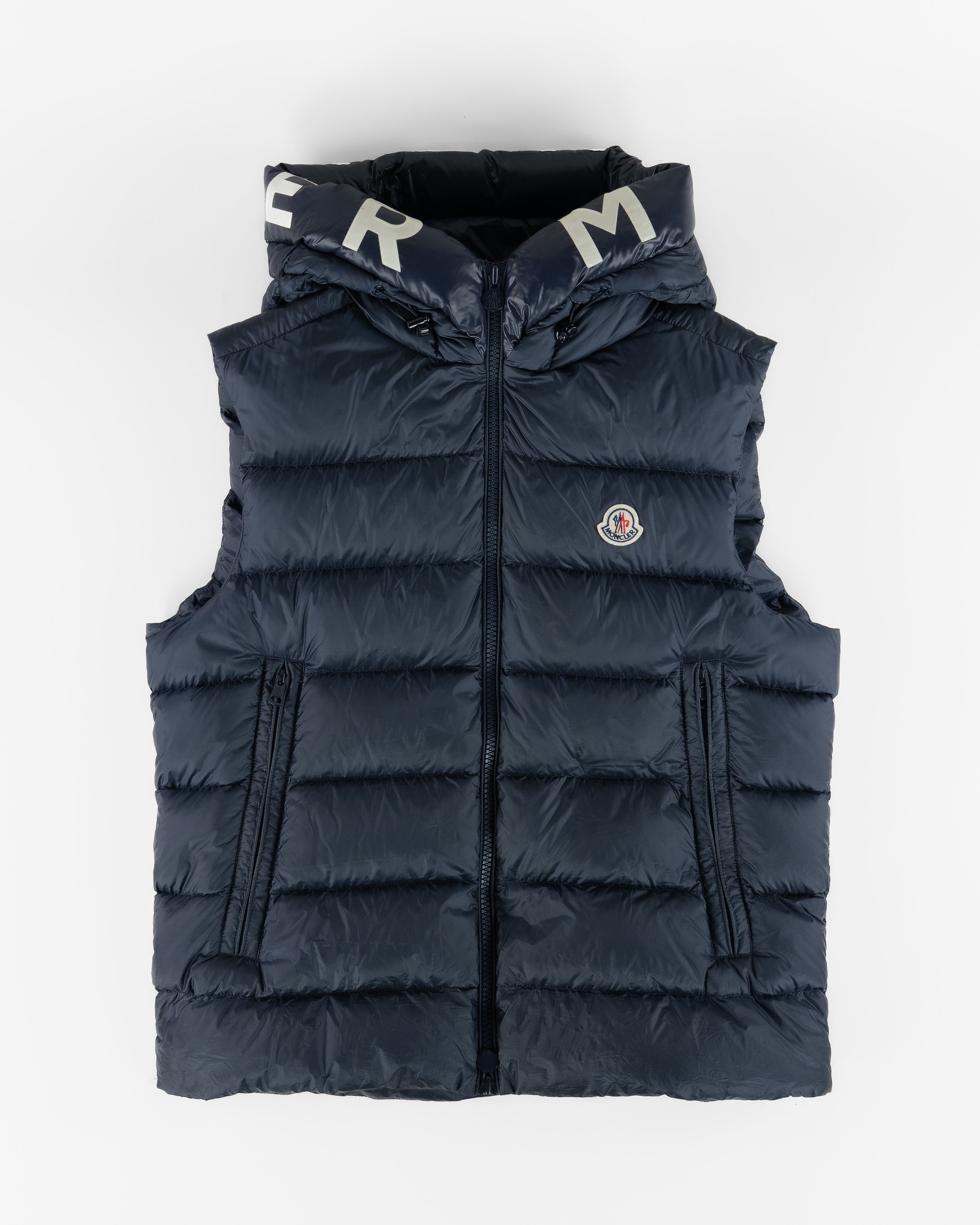 出品７日まで‼️定価１７万‼️早い者勝ち‼️MONCLER MONTREUIL ５ Moncler Montreuil Gilet - Shop online at Merchsweden