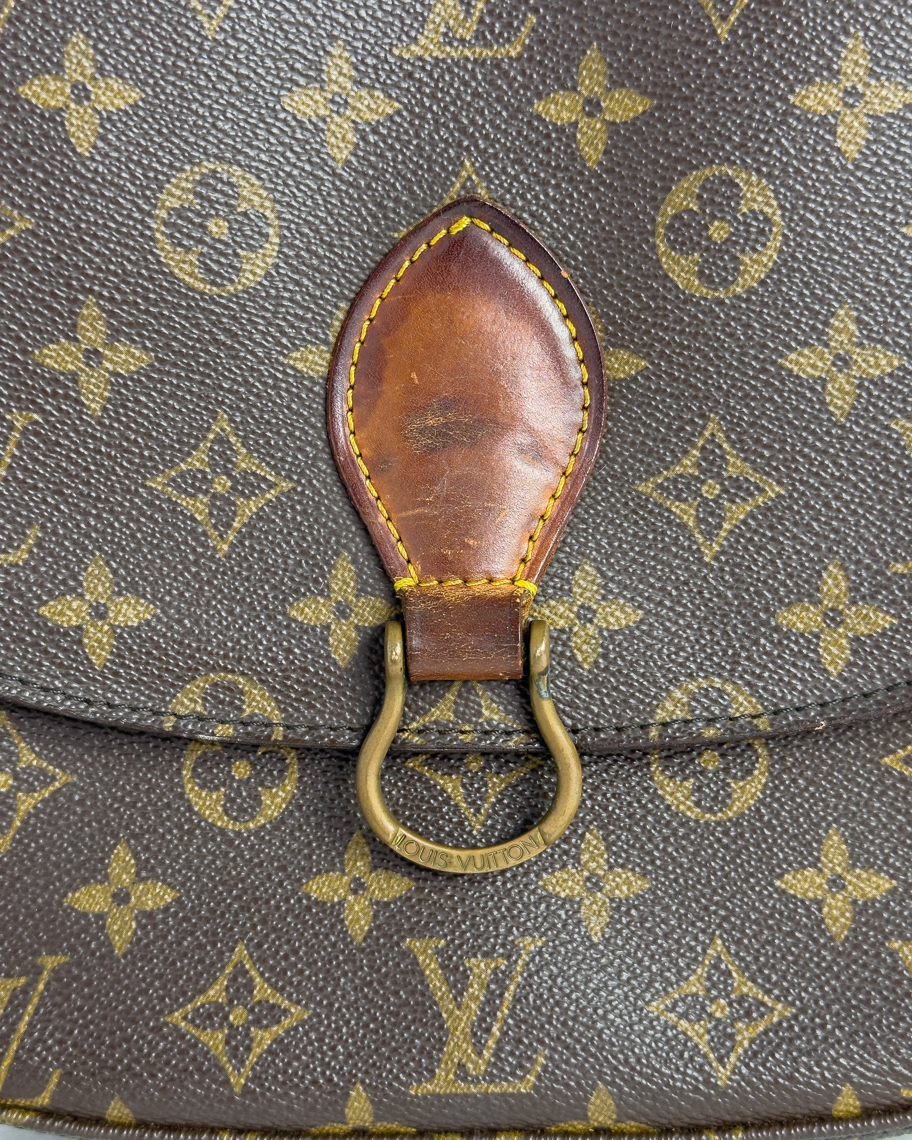 Handla Louis Vuitton Saint Cloud GM Shoulder Bag Monogram online | Smidigt och enkelt på nätet - Merchsweden |