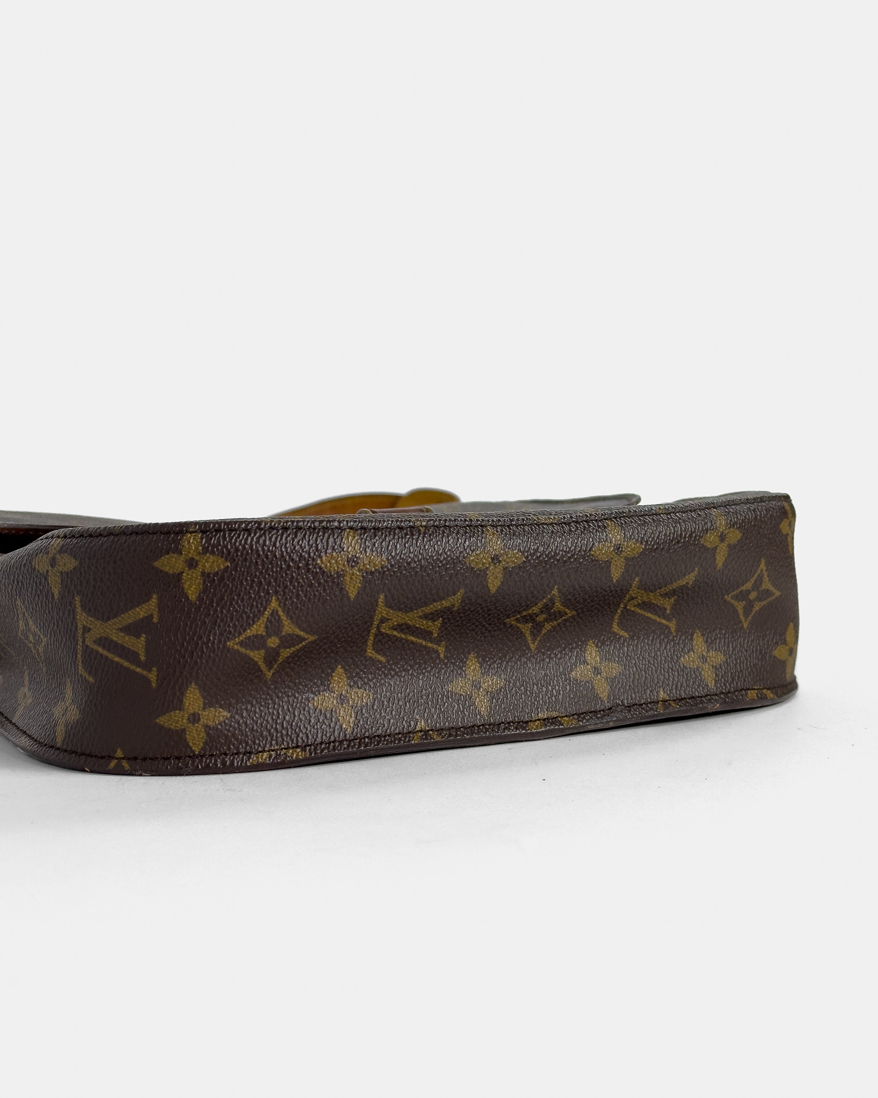 Handla Louis Vuitton Saint Cloud GM Shoulder Bag Monogram online | Smidigt och enkelt på nätet - Merchsweden |