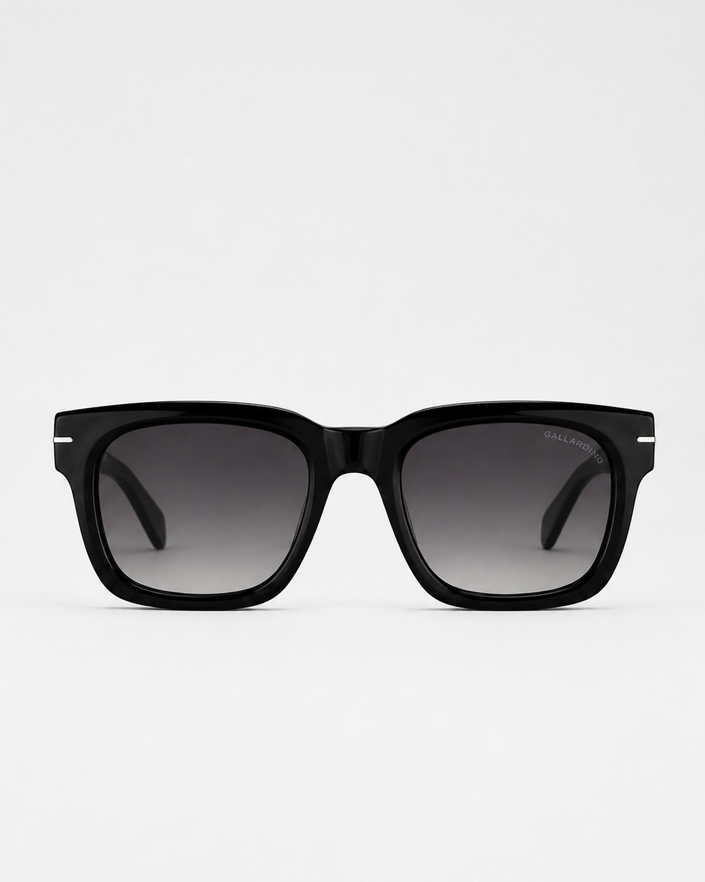 01 Glasses 'Black'