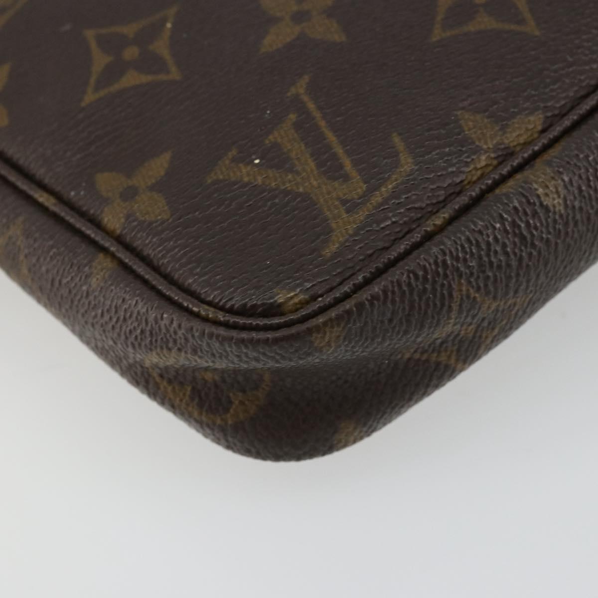 Monogram Pochette Accessoires Pouch