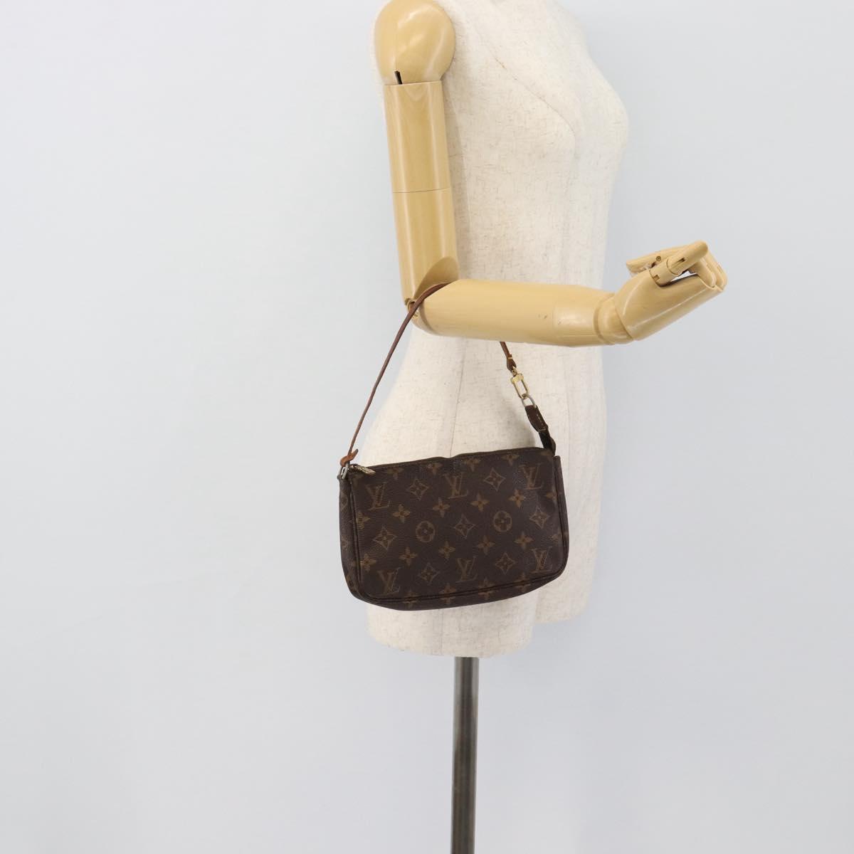 Monogram Pochette Accessoires Pouch