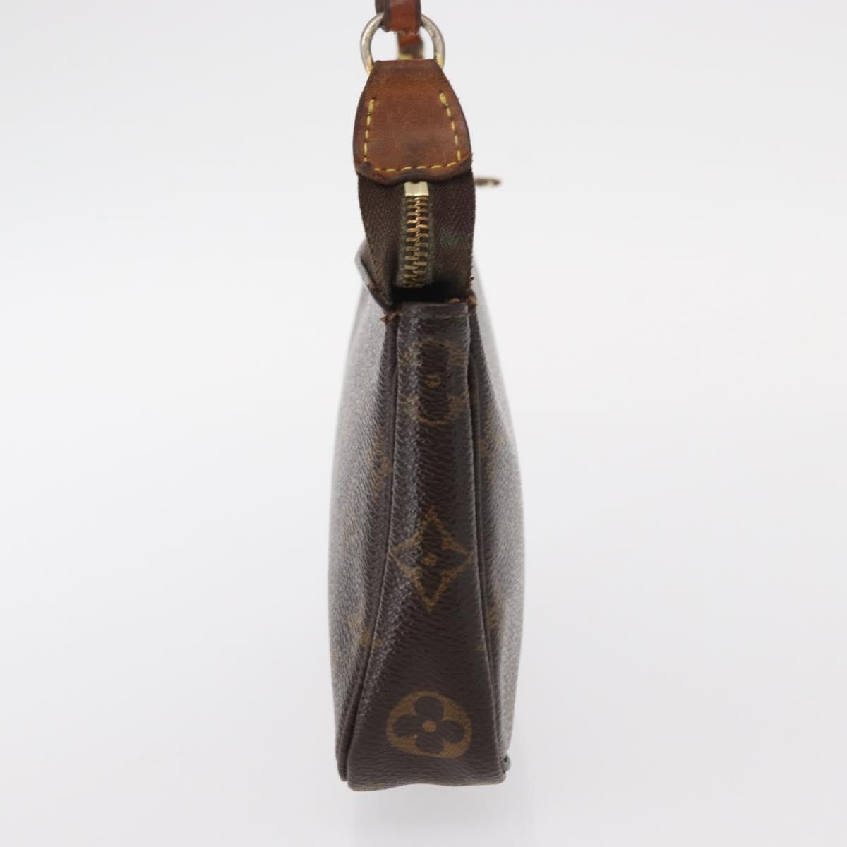 Monogram Pochette Accessoires Pouch