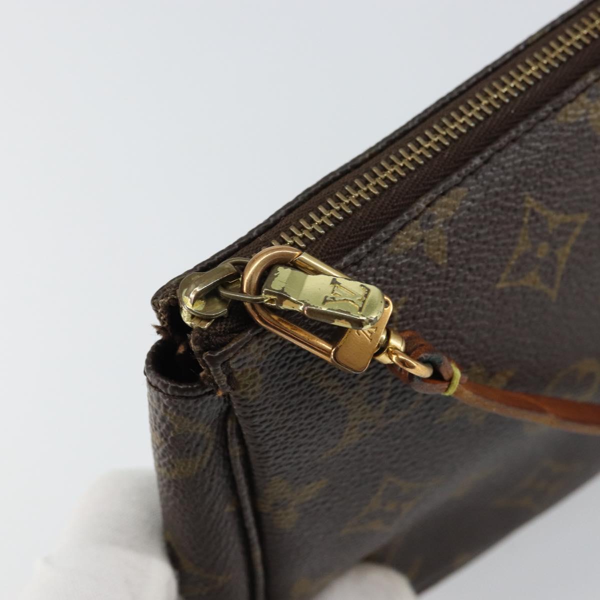 Monogram Pochette Accessoires Pouch