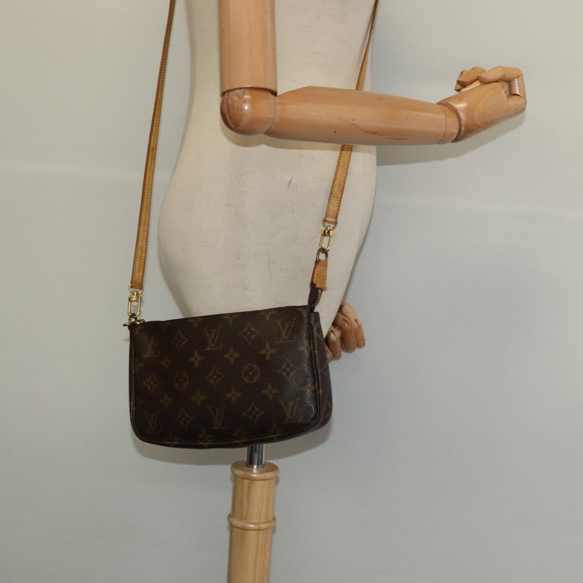 Monogram Pochette Accessories Pouch