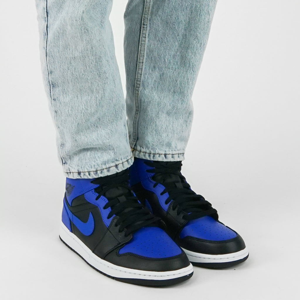 Nike Jordan 1 "Hyper royal" Mid - Jordan 1 | Trendiga kläder & skor - Merchsweden |