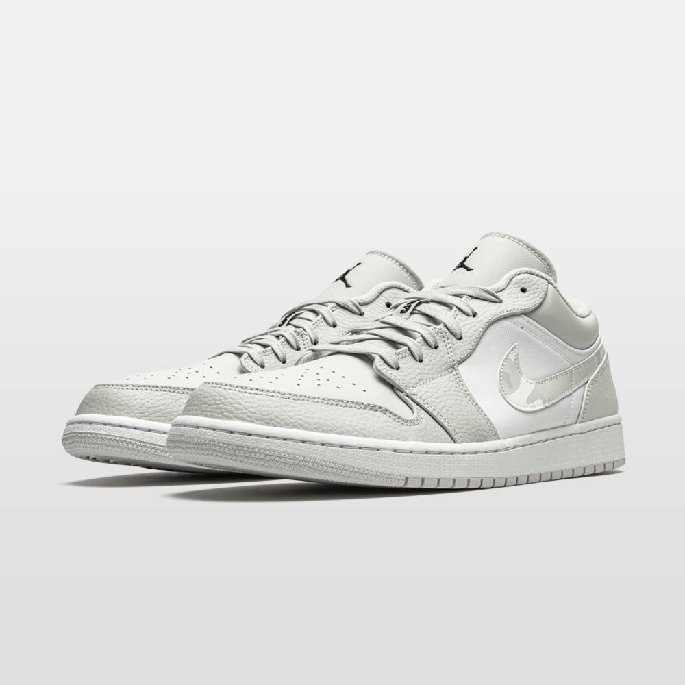 Nike Jordan 1 "Camo" Low - Jordan 1 | Trendiga kläder & skor - Merchsweden |